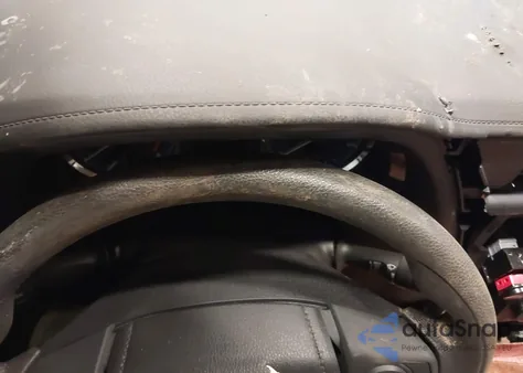 2017 Toyota Corolla Le z USA, uszkodzony, nr VIN 2T1BURHE0HC819867